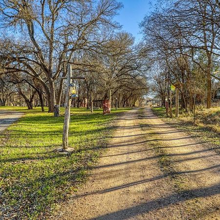 The Pecan @ Mendelbaum Winery Guest Cabins Villa Fredericksburg Exterior foto