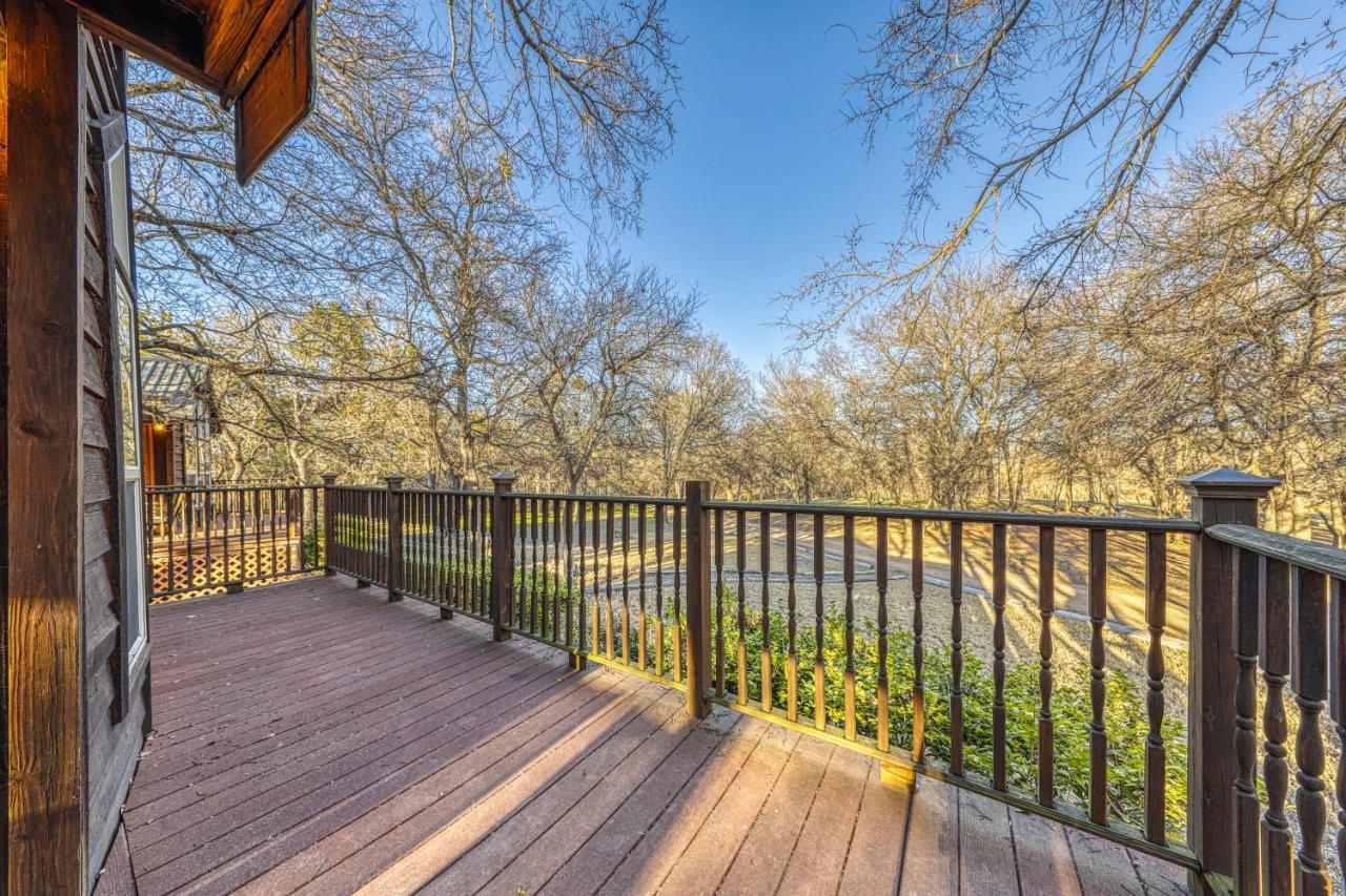 The Pecan @ Mendelbaum Winery Guest Cabins Villa Fredericksburg Exterior foto