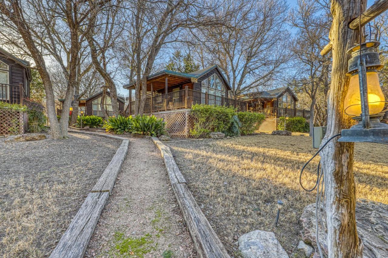 The Pecan @ Mendelbaum Winery Guest Cabins Villa Fredericksburg Exterior foto