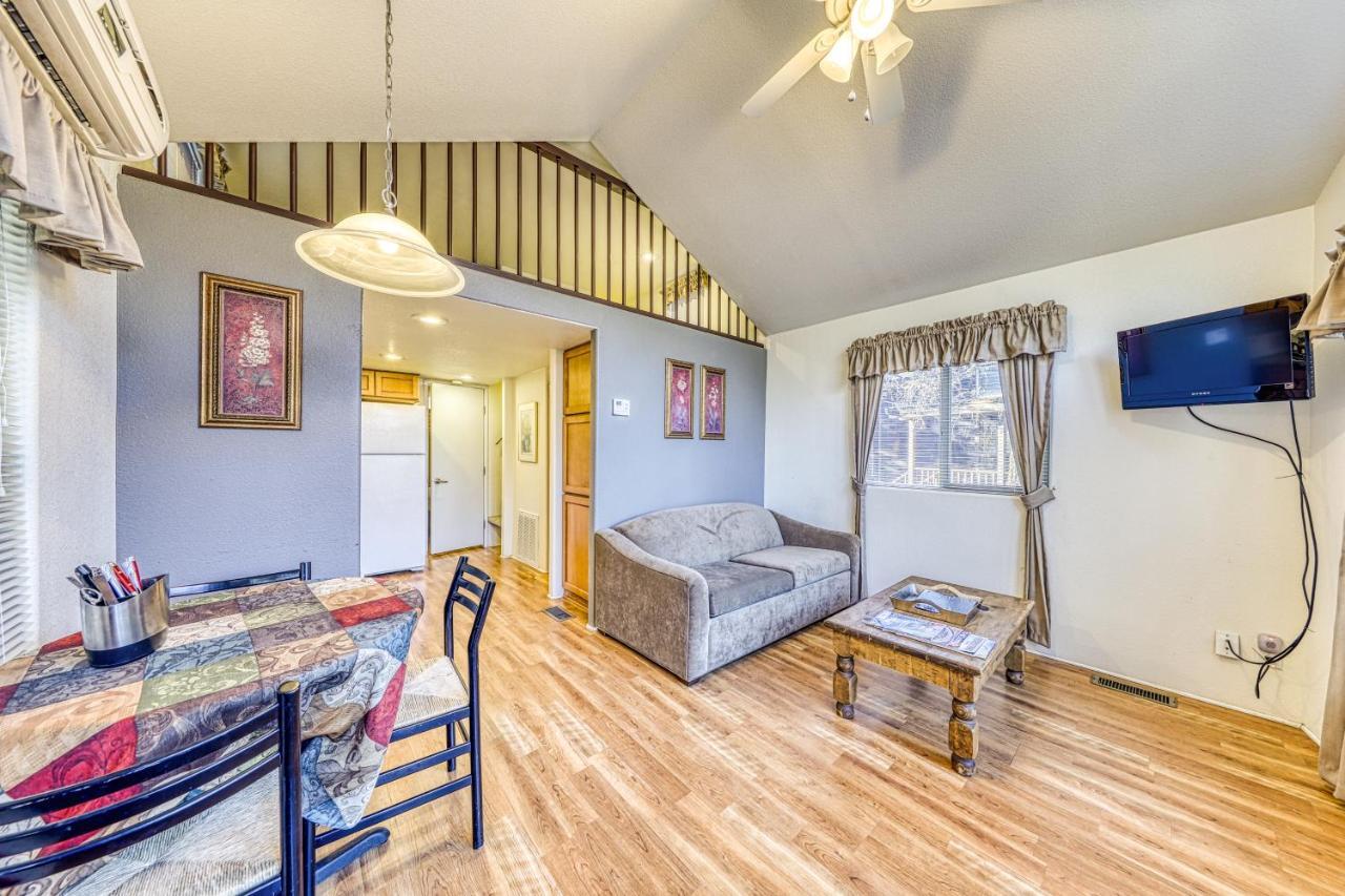 The Pecan @ Mendelbaum Winery Guest Cabins Villa Fredericksburg Exterior foto